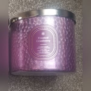 Frosted Cranberry 3-Wick Candle